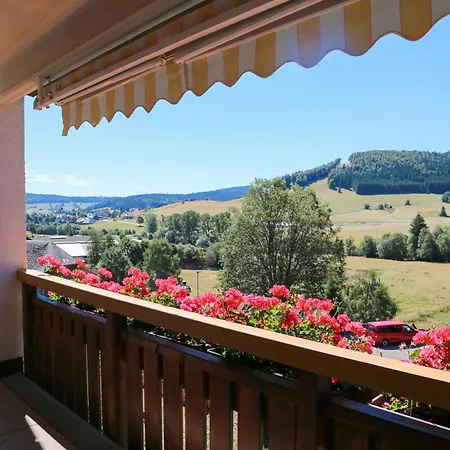 Bergblick Konukevi Bernau im Schwarzwald